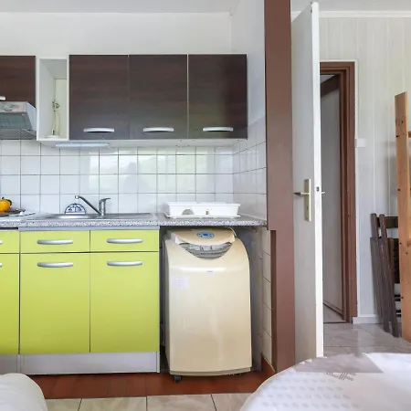 Escale Port-4 By Interhome *