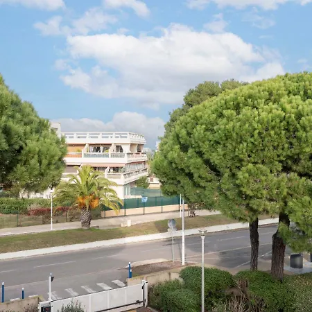 Apartman Escale Port-4 By Interhome